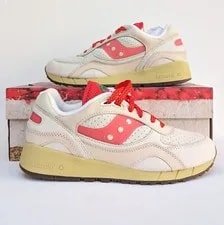 NEW IN BOX Saucony 6000 New York Cheesecake 2