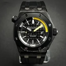 Audemars Piguet — Audemars Piguet Royal Oak Offshore Full Set Carbon Black/Yellow 15706AU — Watch — resale