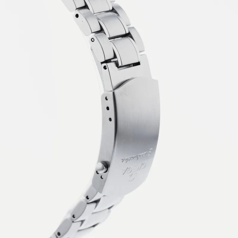 Omega Speedmaster Date Casino Dial Chronograph 3210.52.00 3