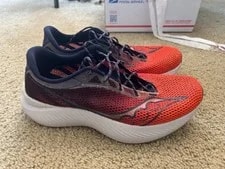 Saucony — Saucony Endorphin Pro 3 - ViziPro/ Night Lite — Sneaker — resale