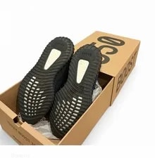 Basically NEW! Adidas Yeezy Boost 350 V2 Dazzling 3