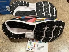 NEW Limited Edition Lisa Congdon X Brooks Trace 2 Pride US ’S 4