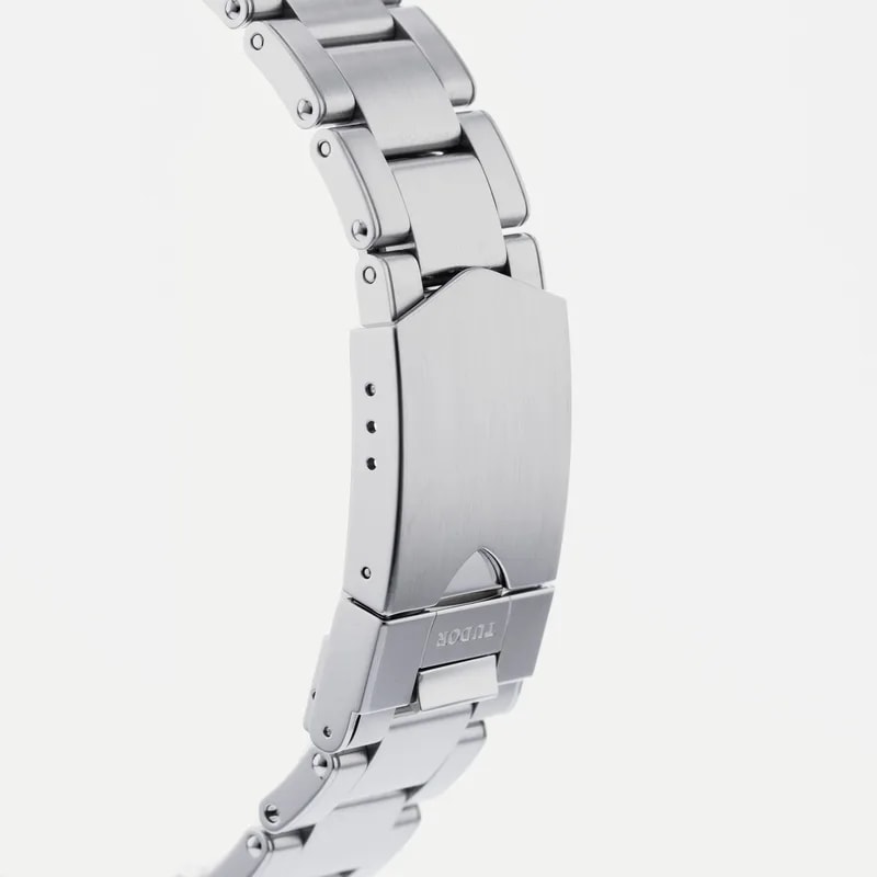 Tudor Heritage Black Bay Inverted Panda Chrono 79360 3