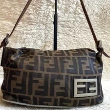 Fendi — Fendi Mamma Baguette #A663 — Handbag — resale