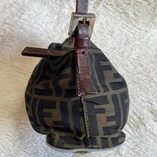 Fendi Mamma Baguette #A663 4