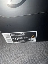 Size 10.5 - Air Jordan 1 SE Mid Chill 3