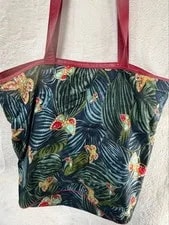 Bottega Veneta Reversible Butterfly Leaf Print 4