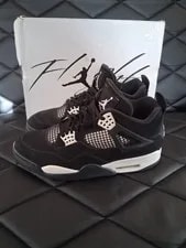 Size 12 - Air Jordan 4 Retro 2