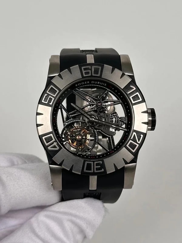 Roger Dubuis Easy Diver Skeleton Flying Tourbillon Titanium 2