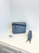 Loewe — Loewe Small Puzzle Dusty Crossbody （24×16×10）cm — Handbag — resale