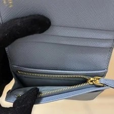 With Box Prada Wallet Triangle Logo Fr 4