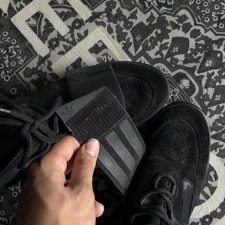 Adidas Yeezy Boost 750 — Sneaker — deal