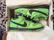 Nike SB — Nike SB Dunk Low Pro X Powerpuff "Buttercup " Sz 7.5 FZ8319-300 — Sneaker — resale