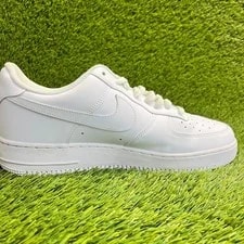 Nike Air Force 1 '07 Low Size 10.5 Athletic Lifestyle Shoes 4