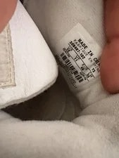 Air Jordan 4 Retro Money 3