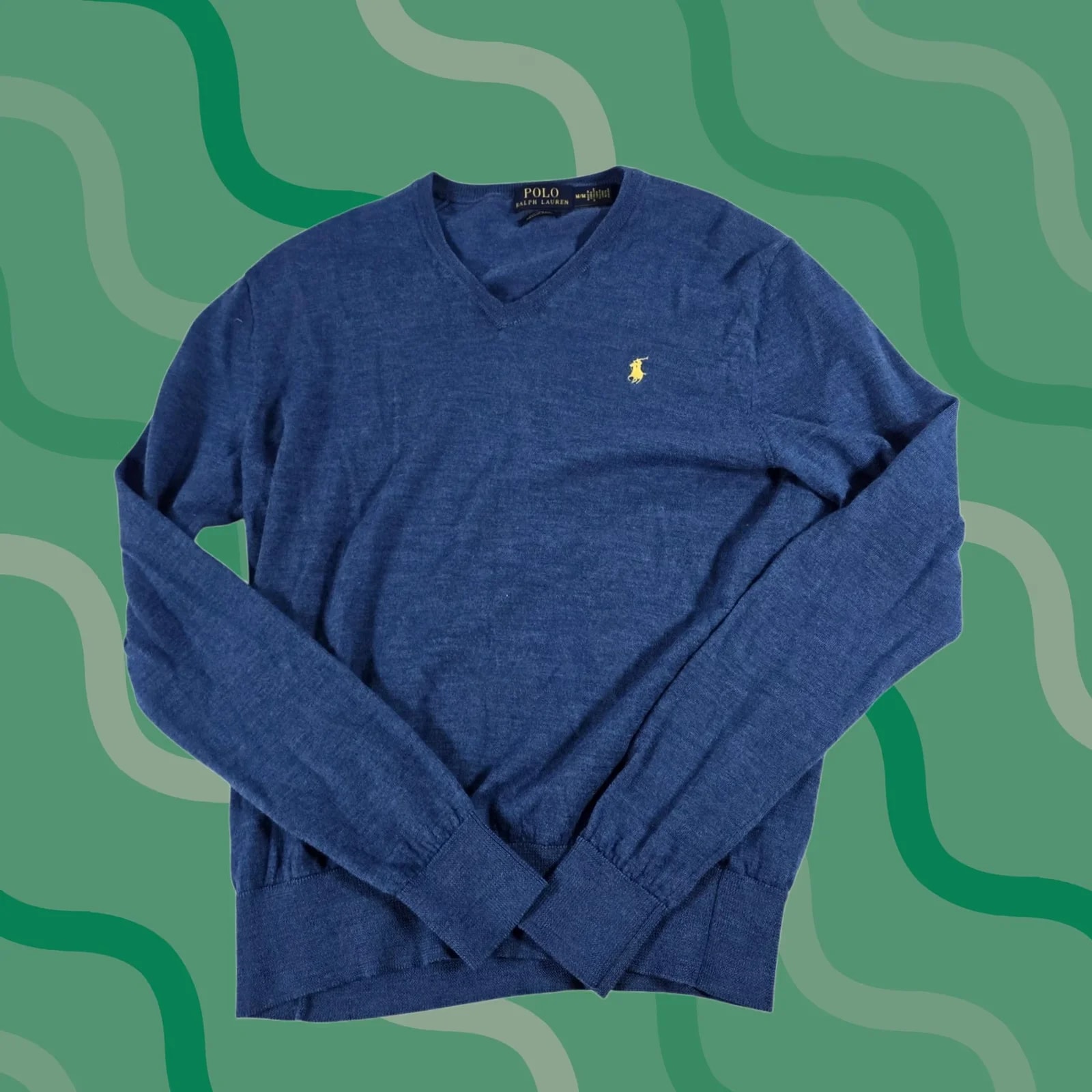 Polo Ralph Lauren — Polo Ralph Lauren V-Neck Sweater Custom Fit M — streetwear — resale