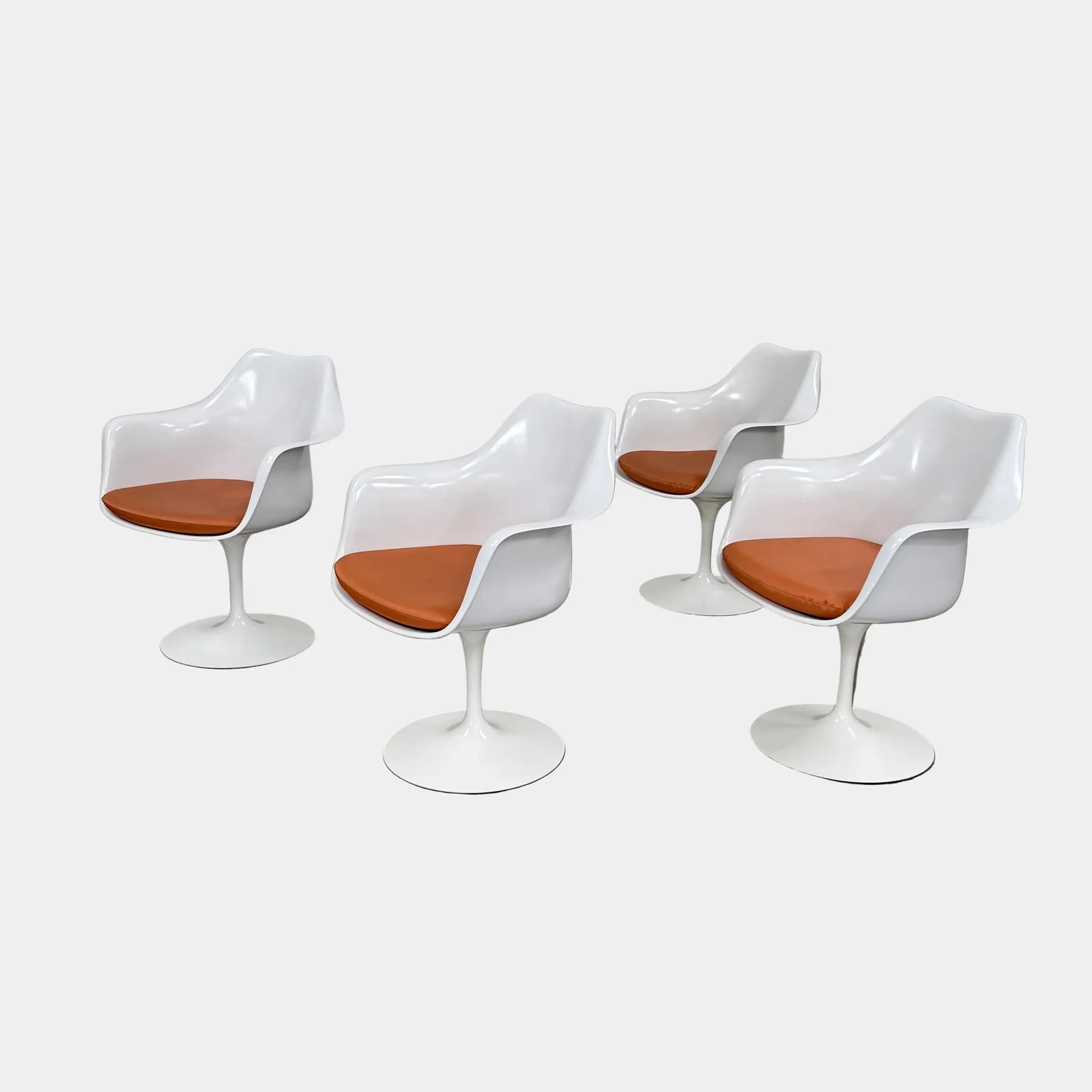 Knoll — Knoll Saarinen Tulip With Seat Cushion — decorative_object — resale
