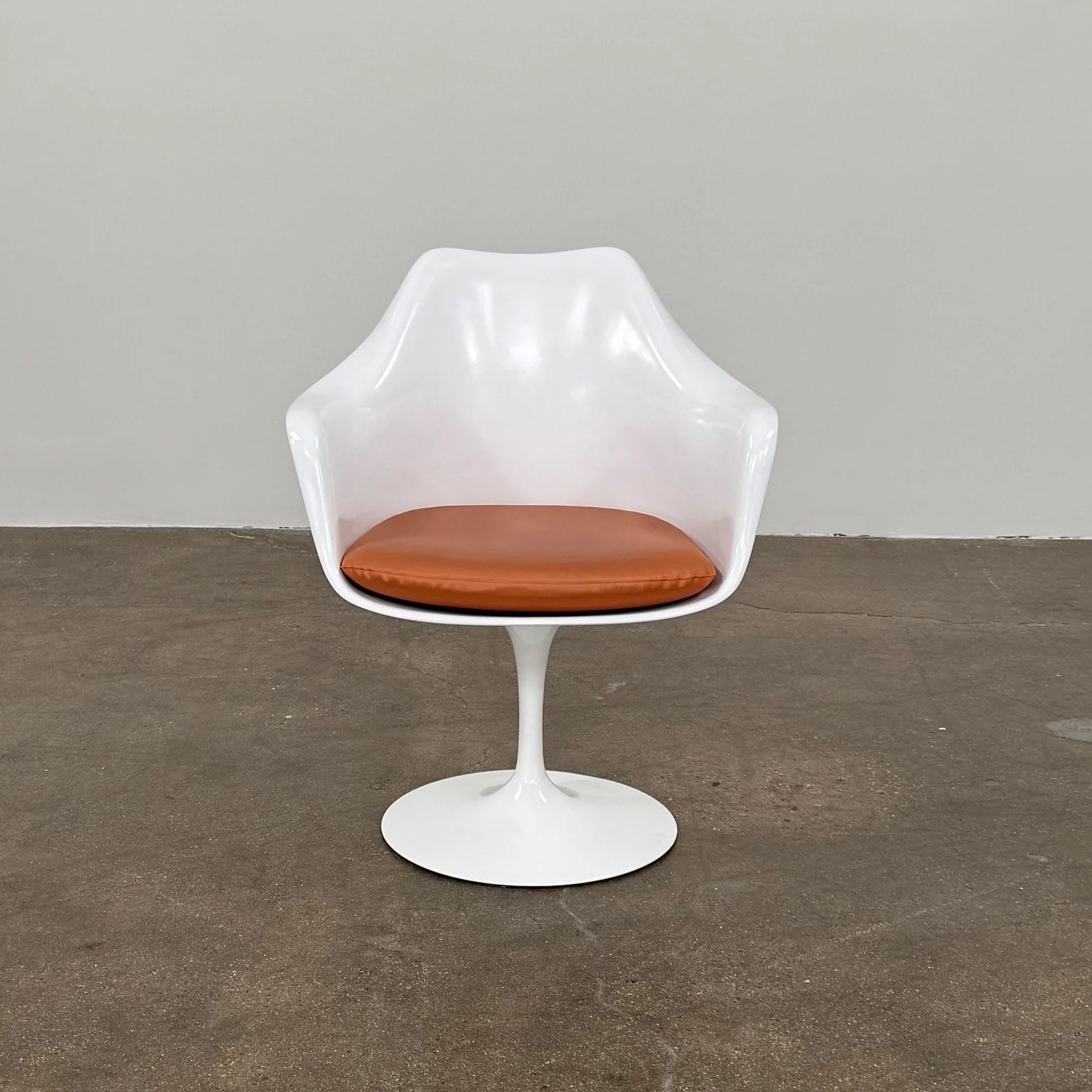 Knoll Saarinen Tulip With Seat Cushion 3