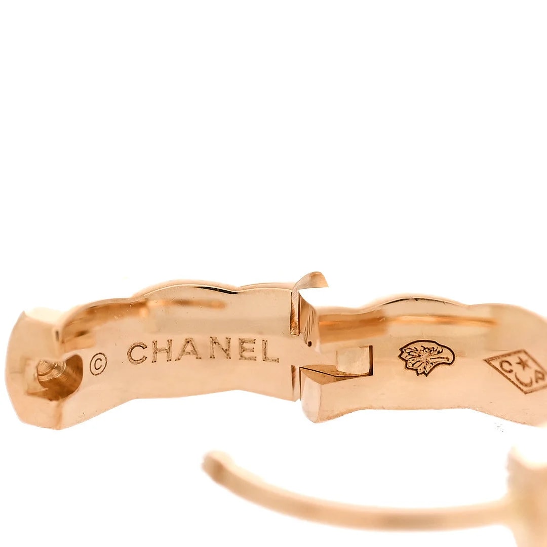 18K Yellow Gold Coco Crush Hoop 4