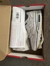 Nike AIR MAX 1 Sketch TO Shelf 4