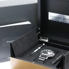 Panerai Luminor 1950 Submersible PAM00682 TO259514 2