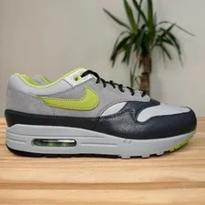 Nike — Size 9.5 - HUF X Nike Air Max 1 — Sneaker — resale