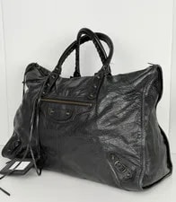 Balenciaga — Balenciaga le City Travel Large in Arena S — Handbag — resale