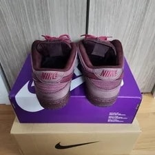 8.5US Nike Sb Dunk Low Pro Valentine 2