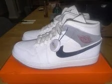 Size 11 - Air Jordan 1 Mid Paris 2
