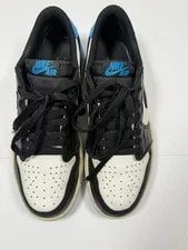 Air Jordan 1 Retro Low OG . 3