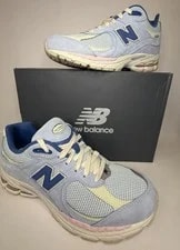 New Balance 2002R ’s Pastel Low Top Lace Up 2