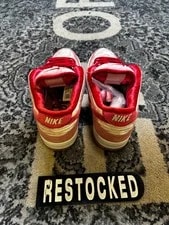 Nike SB Dunk Low Strangelove 4