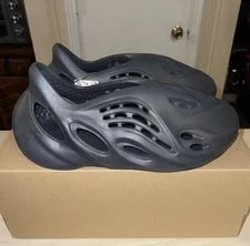 Yeezy Foam RNR Size 13 Adidas Foam Runner 2