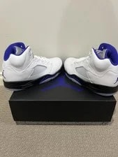 Size 10.5 - Jordan 5 2022 3