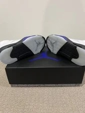 Size 10.5 - Jordan 5 2022 4