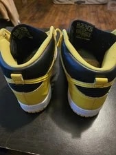 Nike Dunk Hi SP Varsity Maize CZ8149-002 High Top Iowa 4