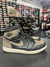 Jordan — Size 10.5 - Jordan 1 Retro OG High Palomino — Sneaker — resale