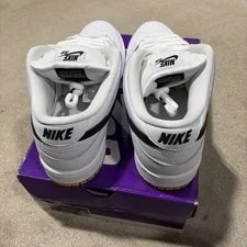 Size 11.5 - Nike SB Dunk Low Pro Gum 4