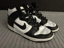 Nike — Nike Dunk High 2021 DD1399-105 — Sneaker — resale
