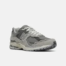 New Balance 2002R M2002RAA 2