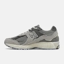 New Balance 2002R M2002RAA 3