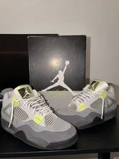 Air Jordan — Air Jordan 4 Retro SE Neon 95 Size 12 ’S OG Box — Sneaker — resale