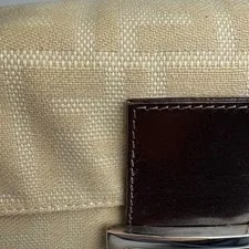 Fendi Mamma Baguette 26424 #BS892 4