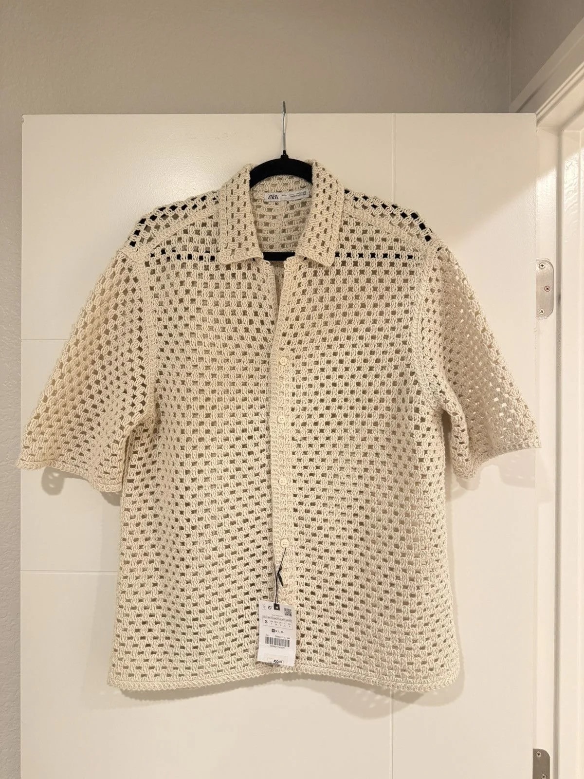 Zara — Zara ’s Crochet Short Sleeve Button Down NEW — streetwear — resale