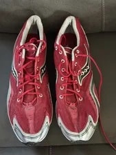 Saucony — Saucony Running Shoes With Upper — Sneaker — resale