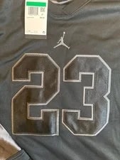Jordan Air 1 MID SE 4