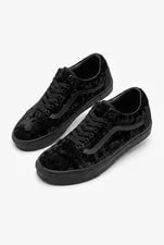 Vans Old Skool Classic Skate Shoes 2