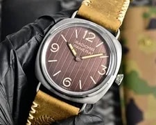 Panerai Mechanical With A Large 9997mm Dial, . 3