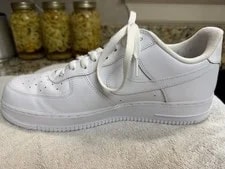 Nike Air Force 1 Low X Supreme Low Top Lace-Up 2