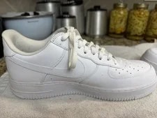 Nike Air Force 1 Low X Supreme Low Top Lace-Up 3
